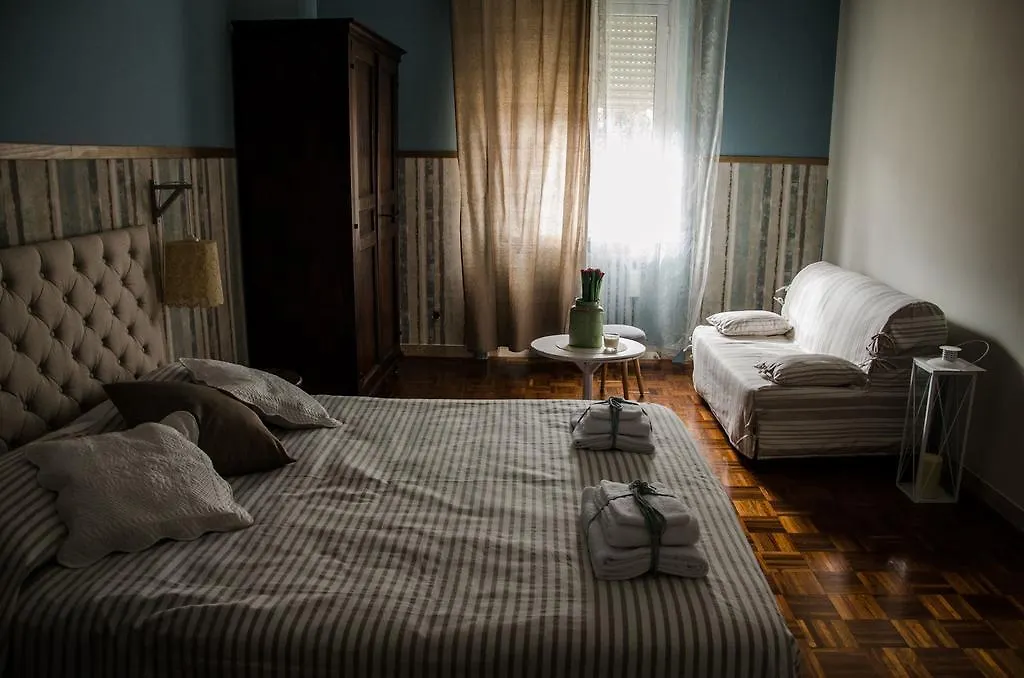 ** Pensión Guelio al Massimo Suites&Breakfast Palermo Italia